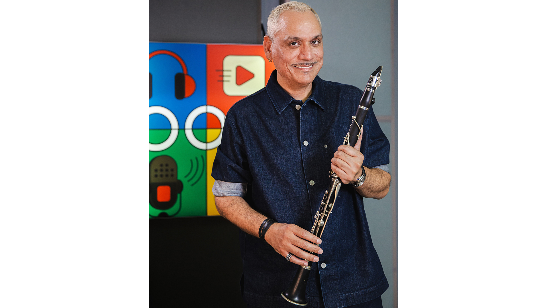 Θανάσης-Βασιλόπουλος:-Το-κλαρίνο-μου-είναι-135-ετών.-Ωρα-να-ξεκουραστεί