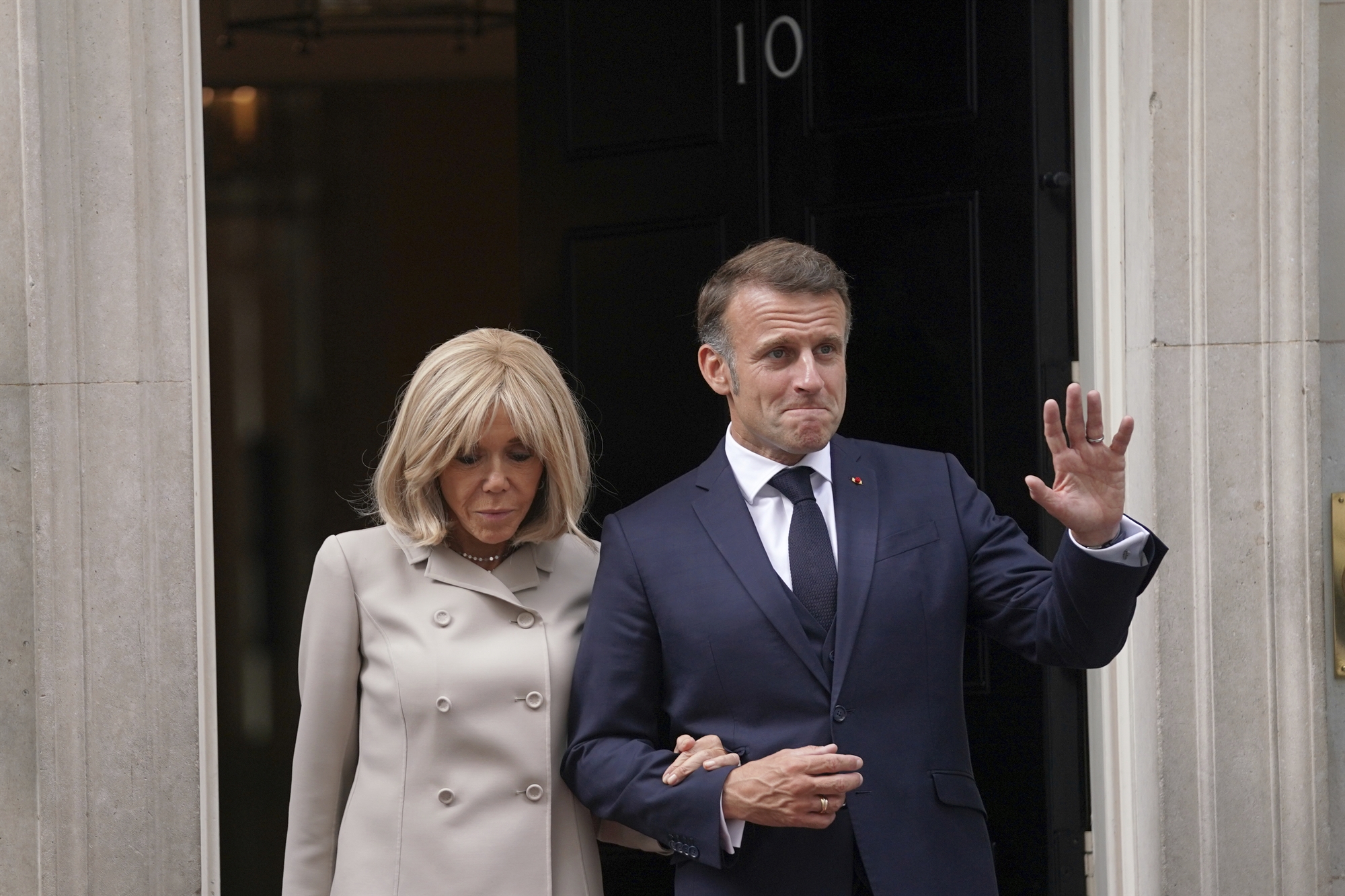 Πώς-αποδεικνύεις-ότι-δεν-είσαι-ελέφαντας