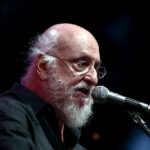 Διονύσης-Σαββόπουλος:-Η-ανακοίνωση-της-οικογένειας-για-τον-θάνατο-του-μεγάλου-τραγουδοποιού