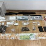 Πειραιάς:-Εξαρθρώθηκε-κύκλωμα-διακίνησης-ναρκωτικών-–-Κατασχέθηκαν-3,8-κιλά-κοκαΐνης