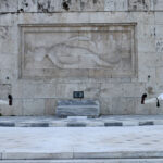 Δημοσκόπηση:-Πώς-κρίνουν-οι-πολίτες-την-τροπολογία-για-τον-Αγνωστο-Στρατιώτη