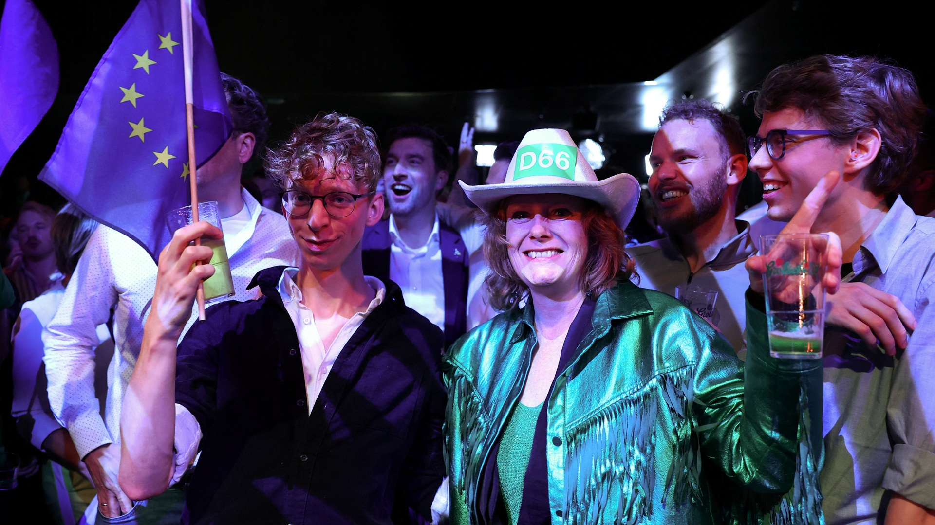 Εκλογές-στην-Ολλανδία:-Ισοδυναμία-για-Γέτεν-και-Βίλντερς