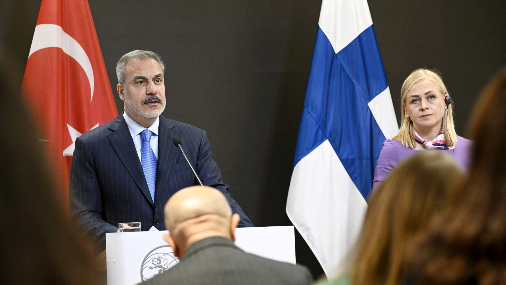 Εντός-και-Εκτός:-Οι-Ευρωπαίοι-στον-οθωμανικό-μύλο