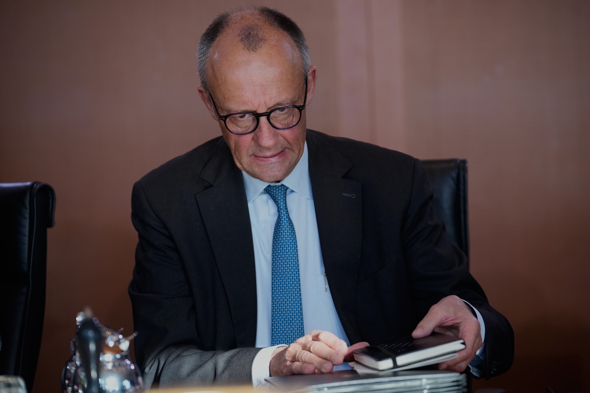 Φρίντριχ-Μερτς:-Αντιμέτωπος-με-εσωκομματική-ανταρσία-για-τις-συντάξεις