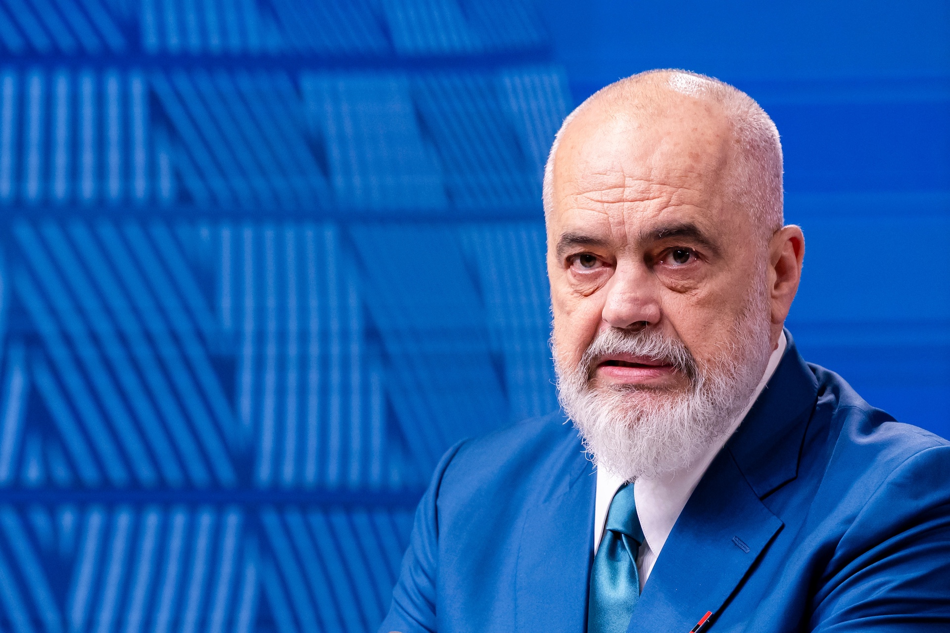 Νέα-κόντρα-μεταξύ-Λονδίνου-και-Εντι-Ράμα-για-τους-Αλβανούς-μετανάστες