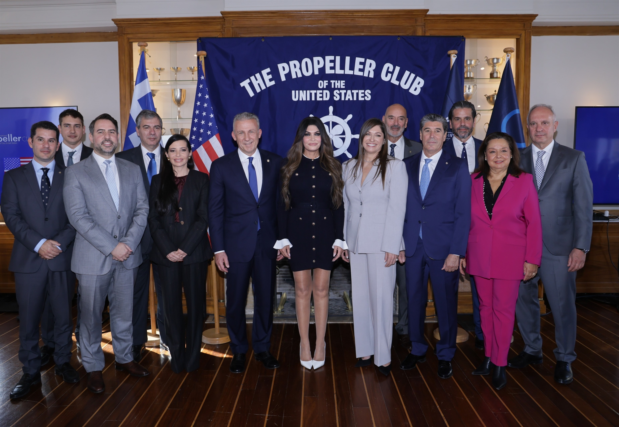 h-kίμπερλι-Γκίλφοϊλ-έγινε-επίτιμη-πρόεδρος-του-propeller-club-port-of-piraeus