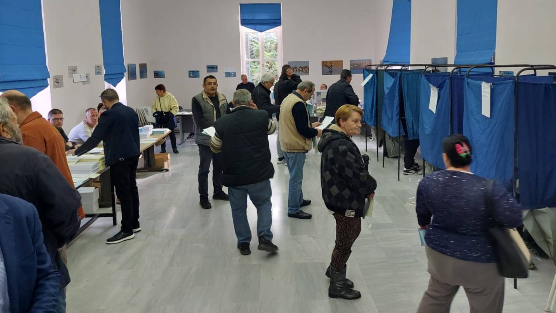 ΝΔ:-Μεγάλη-συμμετοχή-στις-εσωκομματικές-εκλογές