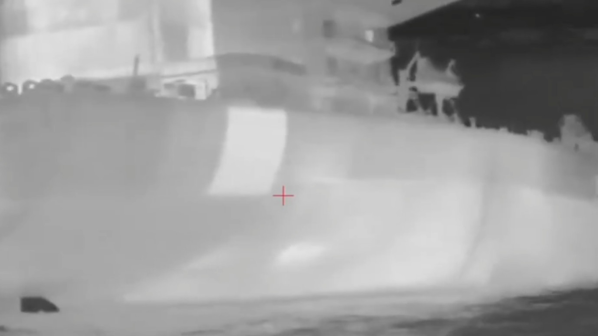 Κίεβο:-«Ουκρανικά-θαλάσσια-drones-χτύπησαν-δύο-δεξαμενόπλοια-του-ρωσικού-σκιώδους-στόλου»-[βίντεο]