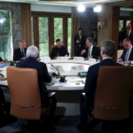 «Παίζουν-παιχνίδια»:-Τι-συζητούν-οι-Ευρωπαίοι-για-το-Ουκρανικό-όταν-δεν-ακούν-οι-ΗΠΑ