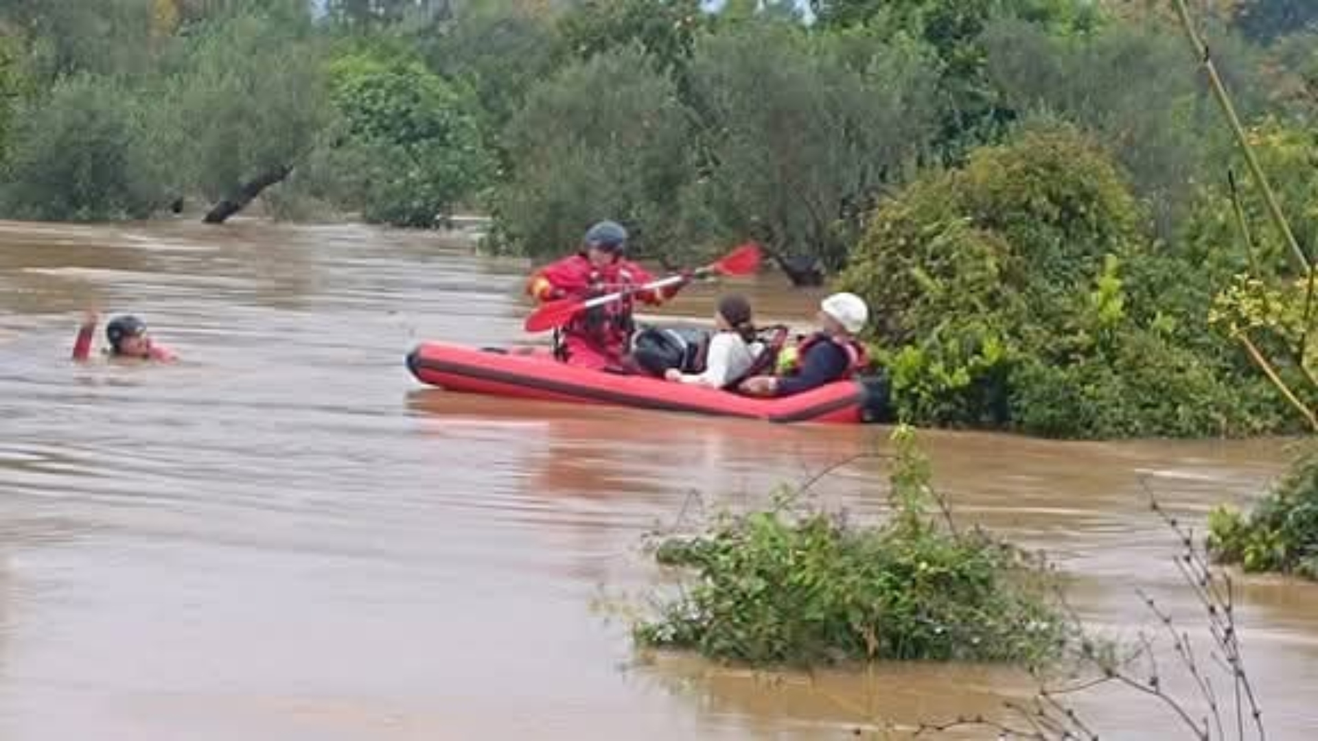Στο-έλεος-της-κακοκαιρίας-«byron»-η-Λακωνία-–-Πλημμύρες-και-απεγκλωβισμοί-[εικόνες-βίντεο]